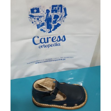 Sapato Ortopédico Criança - preço sob consulta Sapato Ortopédico Criança - preço sob consulta
